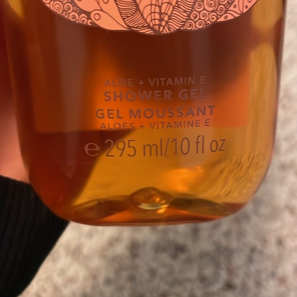 Bath and body works-Pumpkin pecan waffles shower gel - Picture 5 of 5